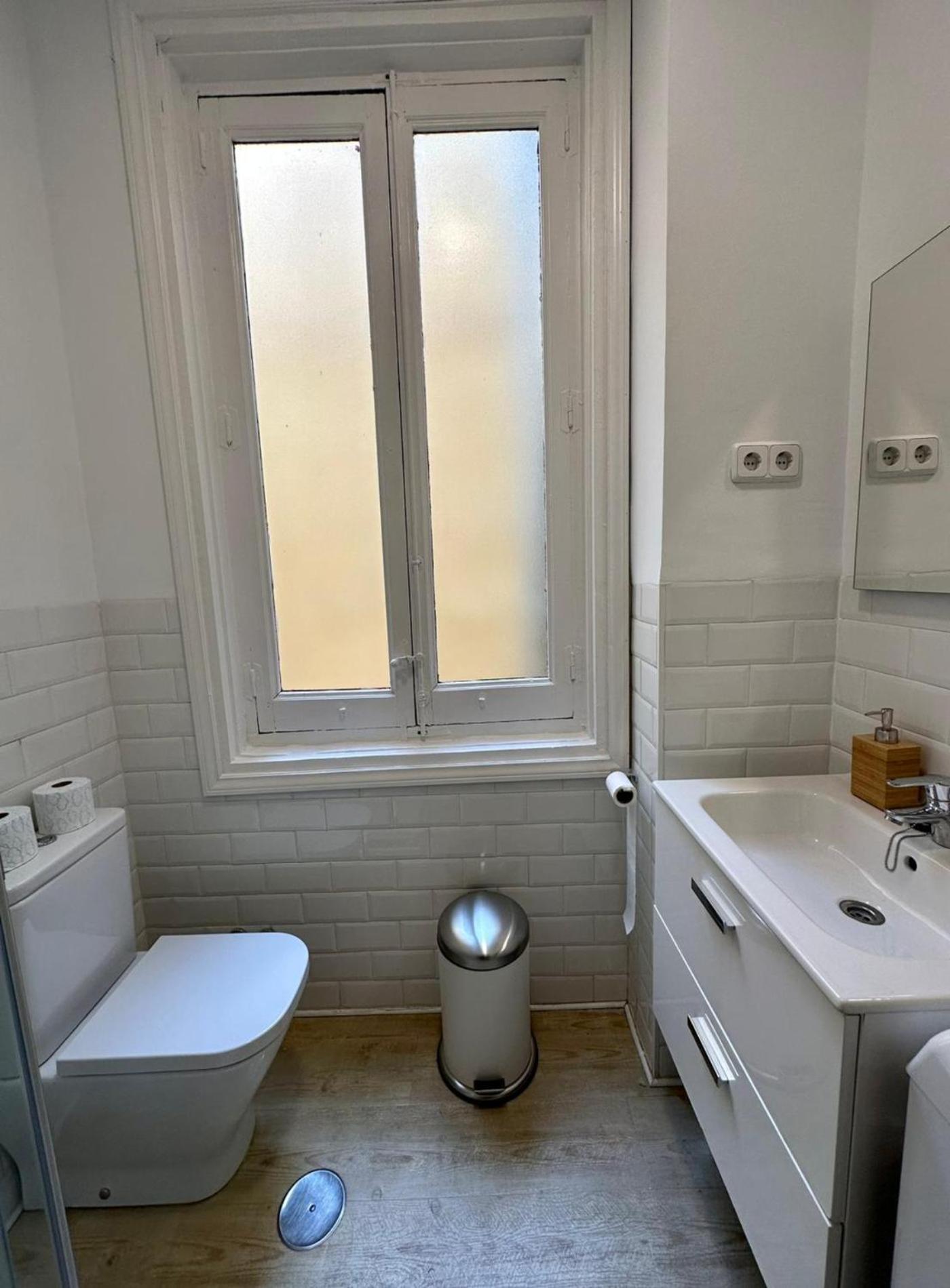 Central Loft Para 3Pax En Huertas-Cortes มาดริด ภายนอก รูปภาพ